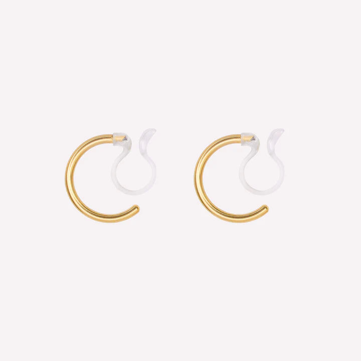 HUGGIE HOOP CLIP-ON EARRINGS IN GOLD