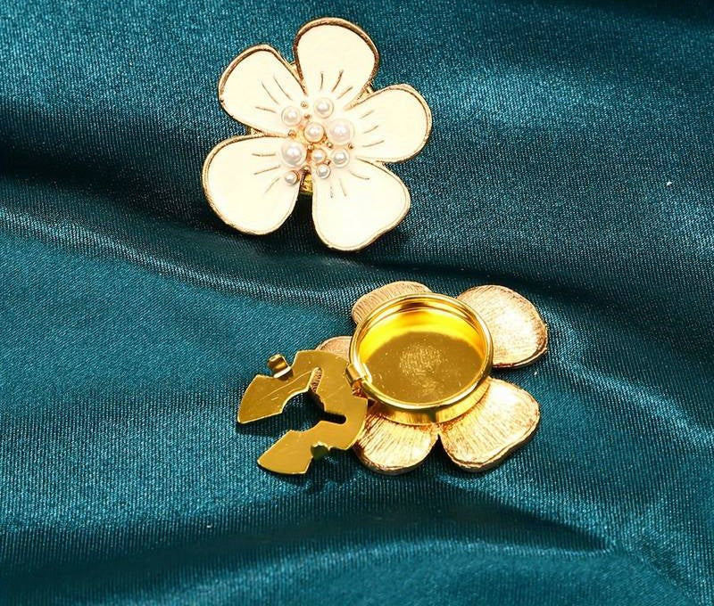 Cute Peach Blossom Clip Over Button for Women DIY Shirt