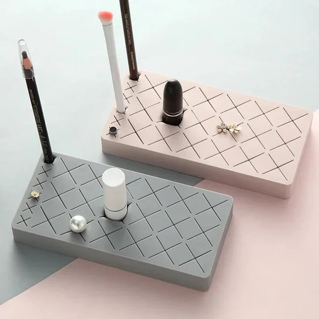 Silicone Glow Lip Organizer