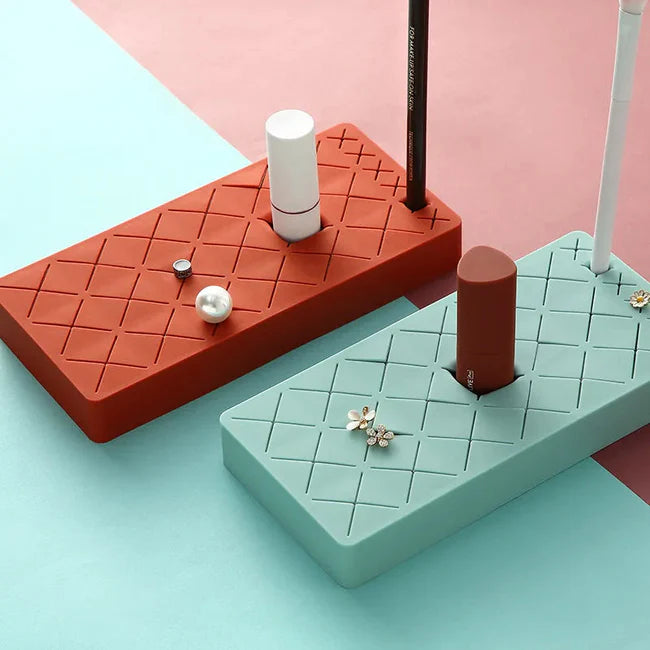 Silicone Glow Lip Organizer