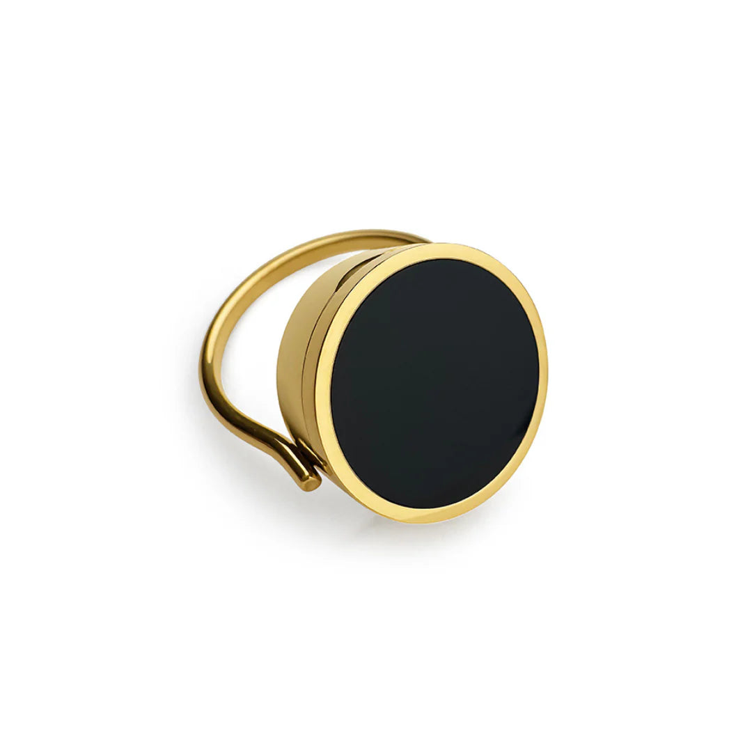 Black Onyx Lip Balm Ring in 14K Gold